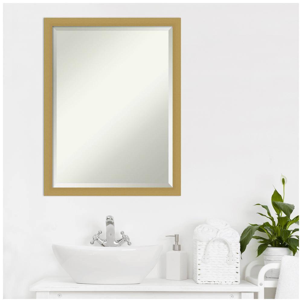 Amanti Art Espejo de Pared para Baño Biselado Marco Estrecho Cepillado Gracia Oro Cepillado Tamaño Exterior Estrecho: 20 x 26 en Dorado