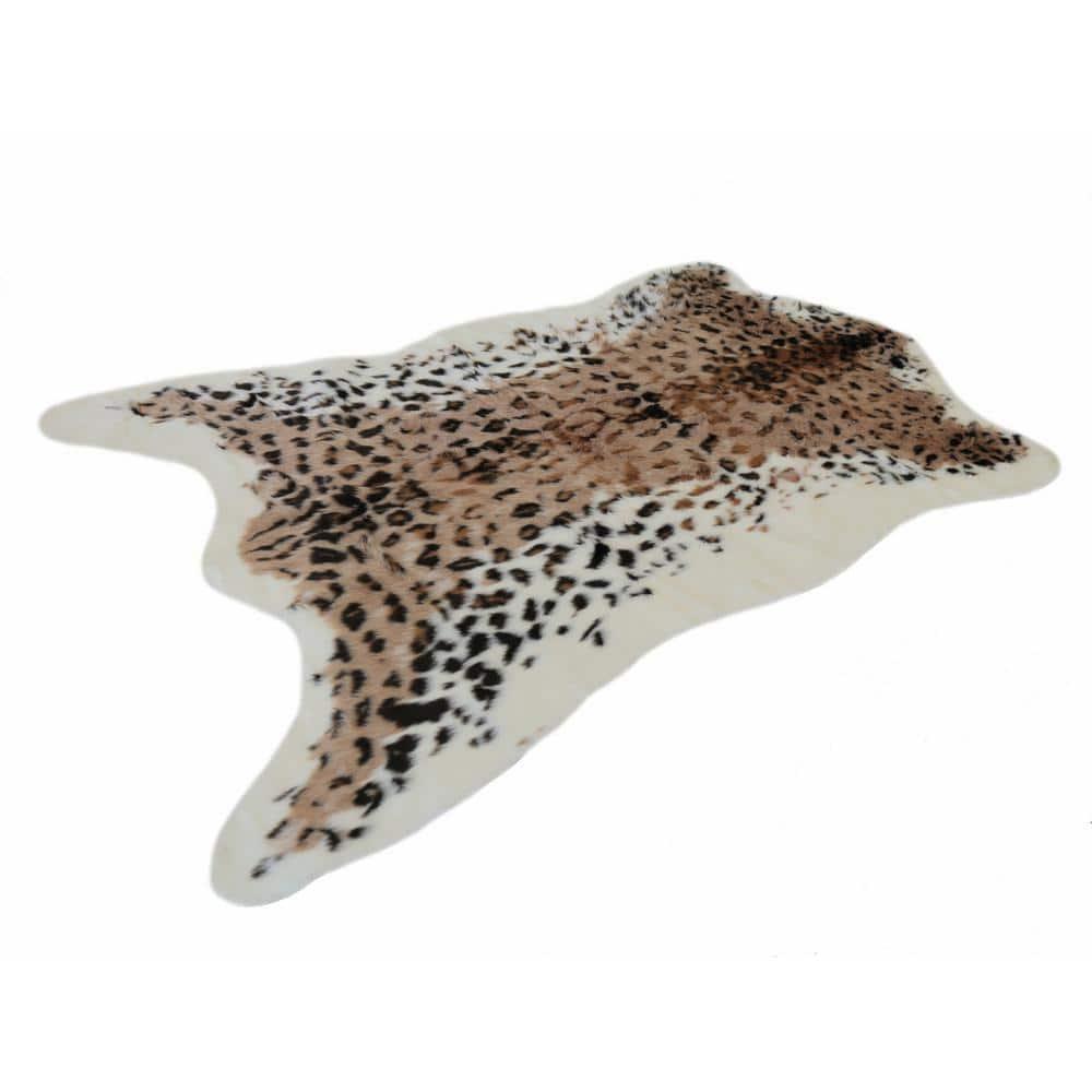 4.25 x 5 ft. Faux Hide Rug - Leopard