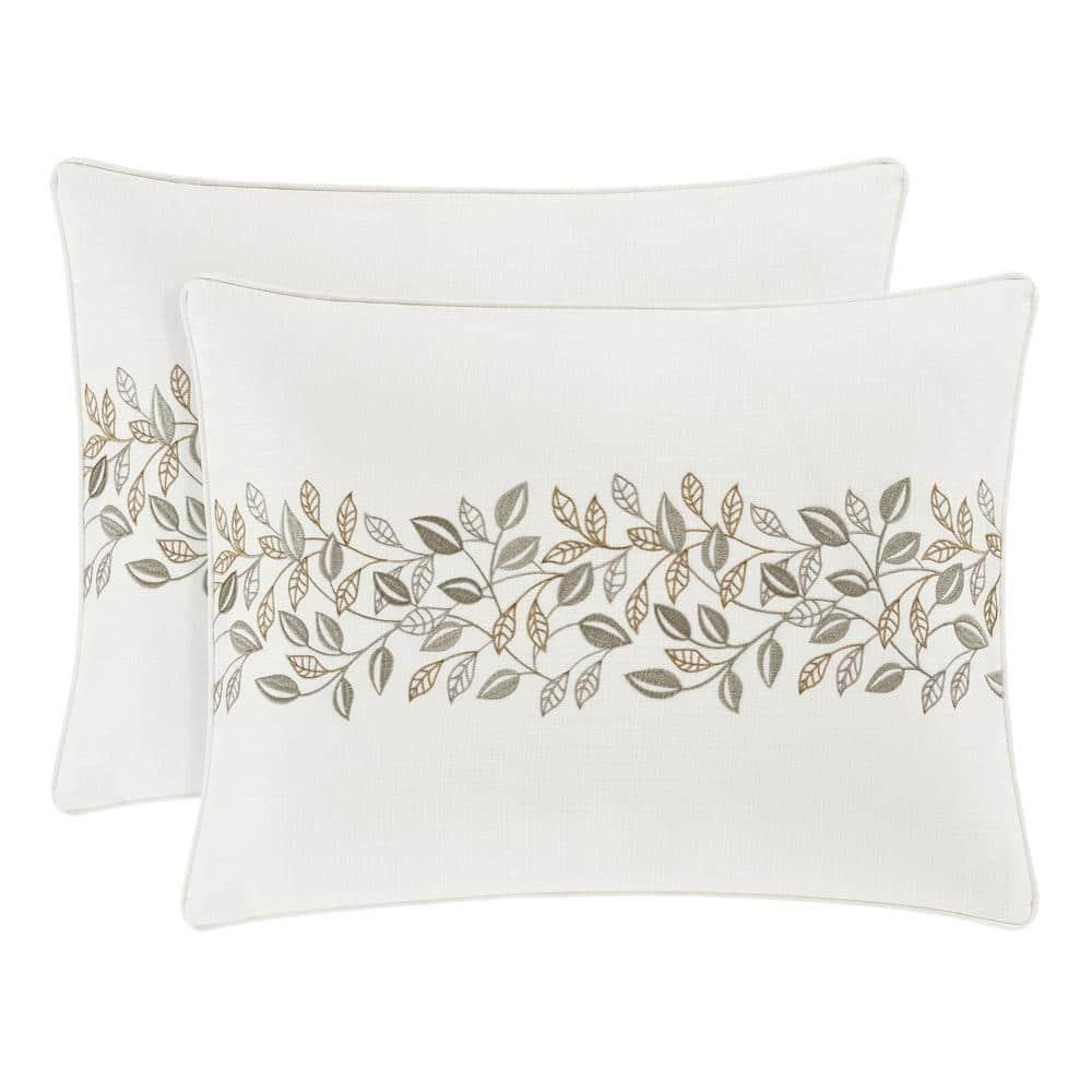 Royal Court Laurel Comforter Set