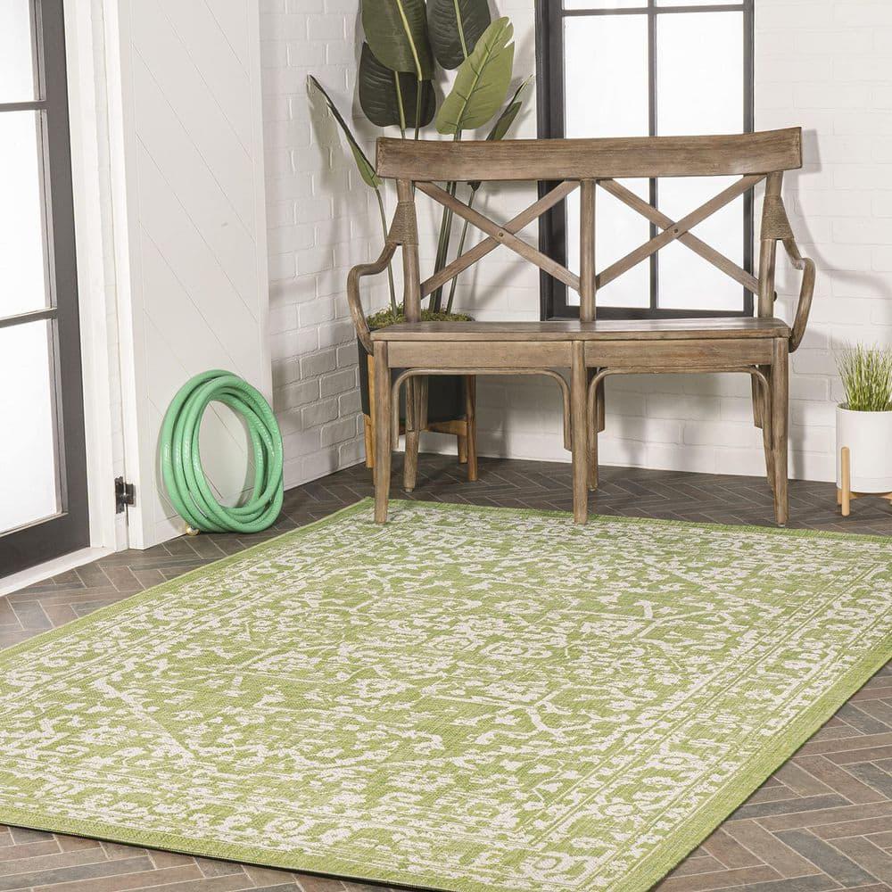 Unique Loom New Classical Collection Area Rug - Olympia (4' 1" x 6' 1" Rectangle Light Green/Ivory)