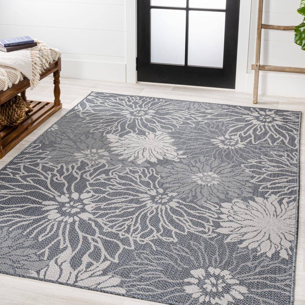 5' x 8' Bahamas Modern All-Over Floral Indoor/Outdoor Area Rug, Navy/Gray - JONATHAN Y