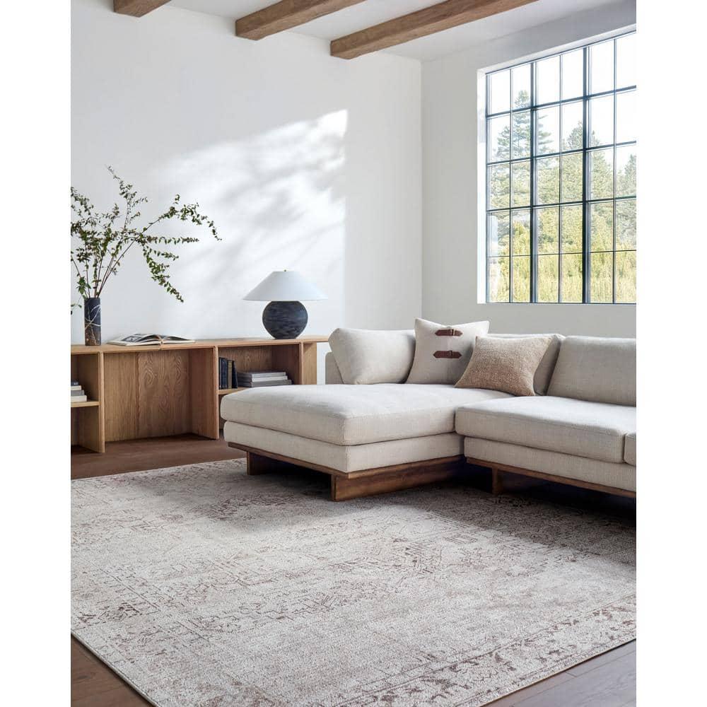 Galey Alix x Livabliss Collins Avenue V Machine Woven Area Rug