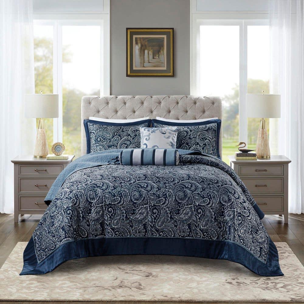 Madison Park Aubrey 5 Piece Jacquard Bedspread Set with Throw Pillows