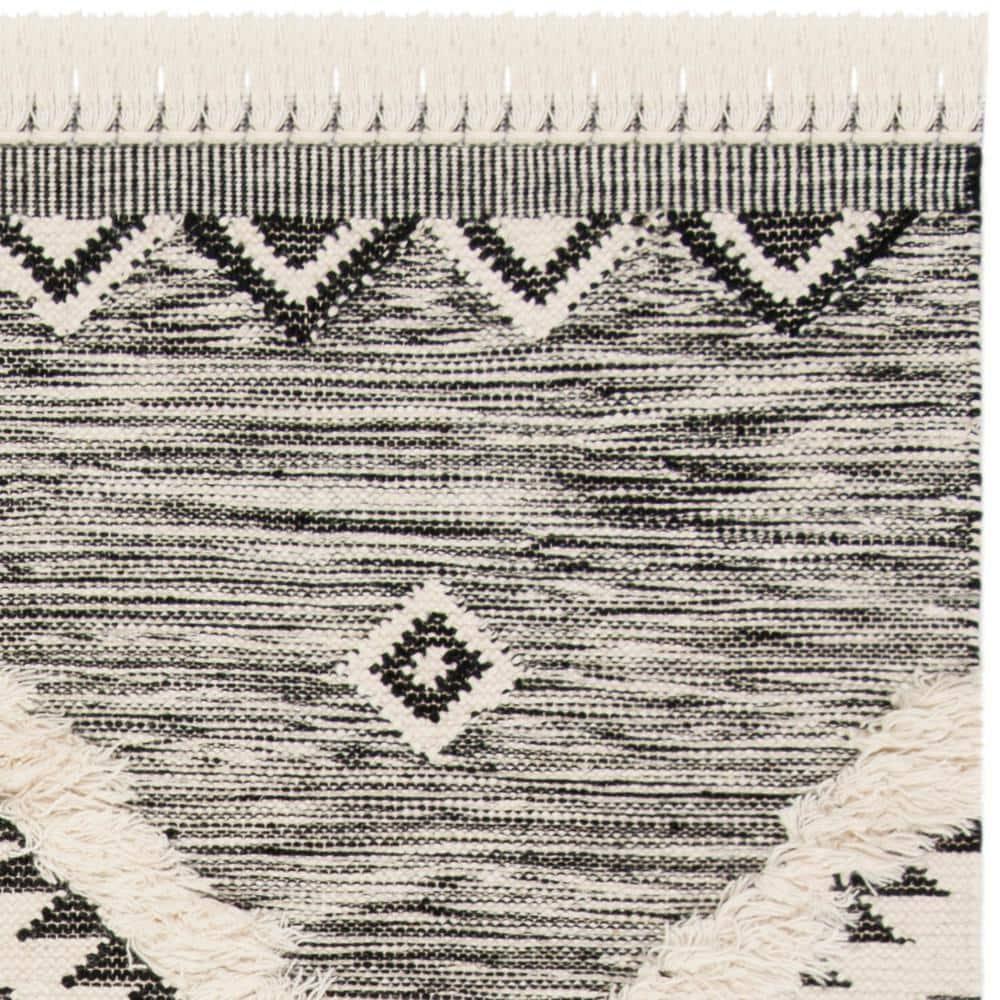Kenya KNY906 Hand Knotted Area Rug - Black/Ivory - 5'x8' - Safavieh.