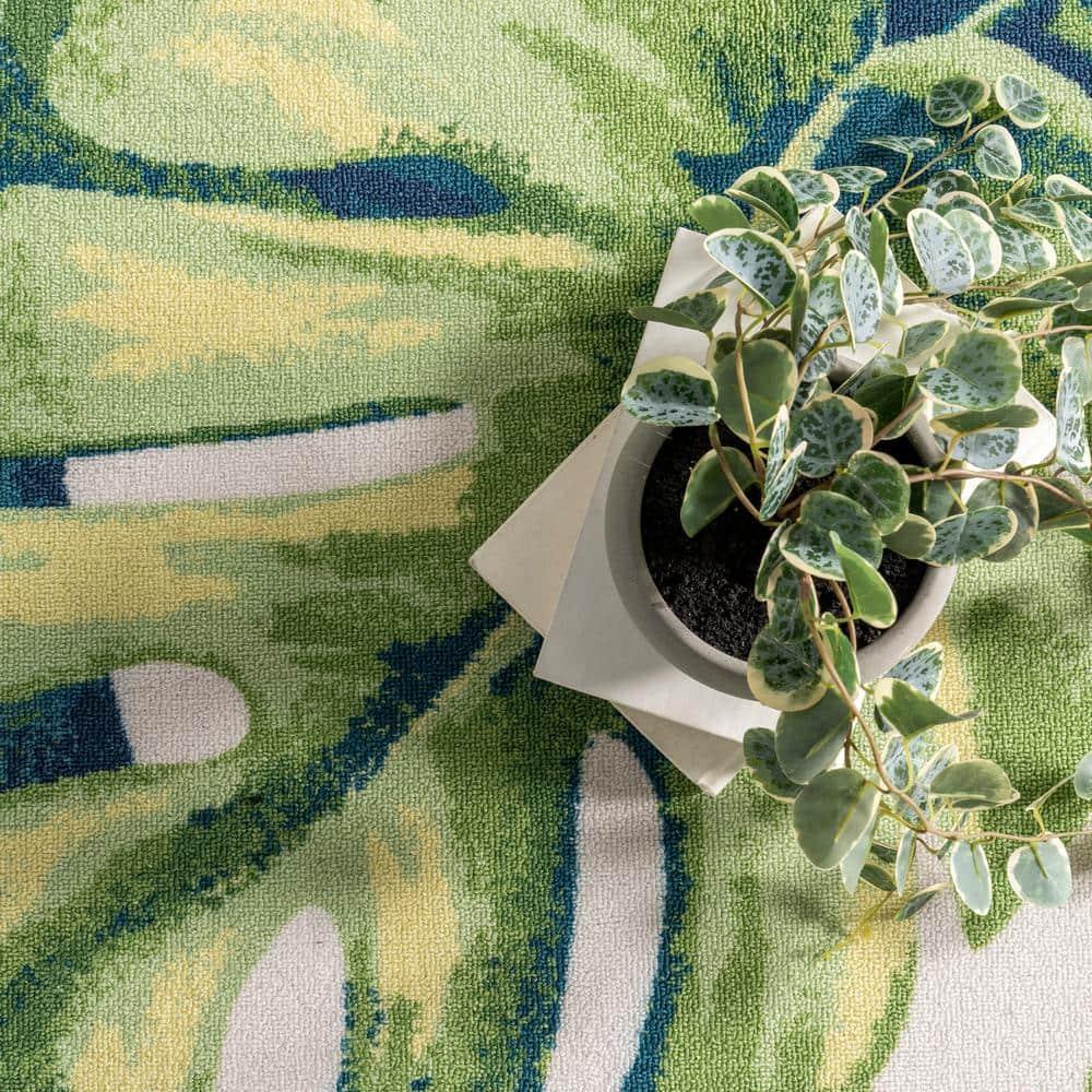 Nuloom Lisa Floral & Paisley 4x6 Indoor/Outdoor Area Rug for Living Room Patio Deck Front Porch Kitchen, Green Multicolor/Ivory
