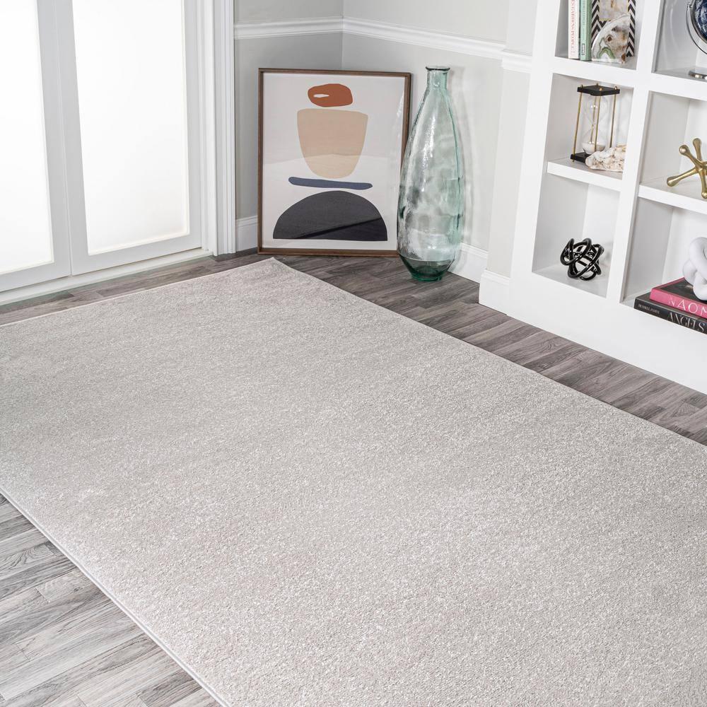 4'x6' Haze Solid Low-Pile Area Rug, Ivory - JONATHAN Y