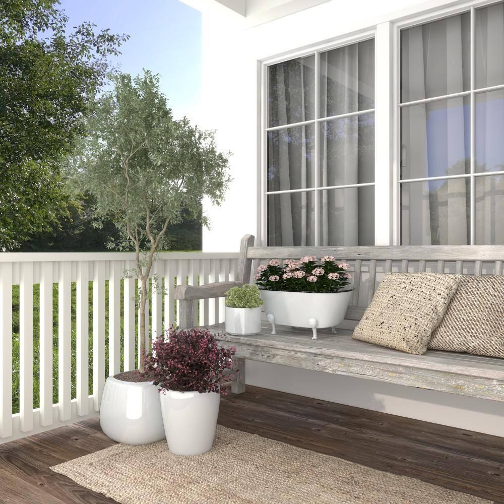 DecMode 20" x 9" Indoor Outdoor Bathtub White Metal Planter
