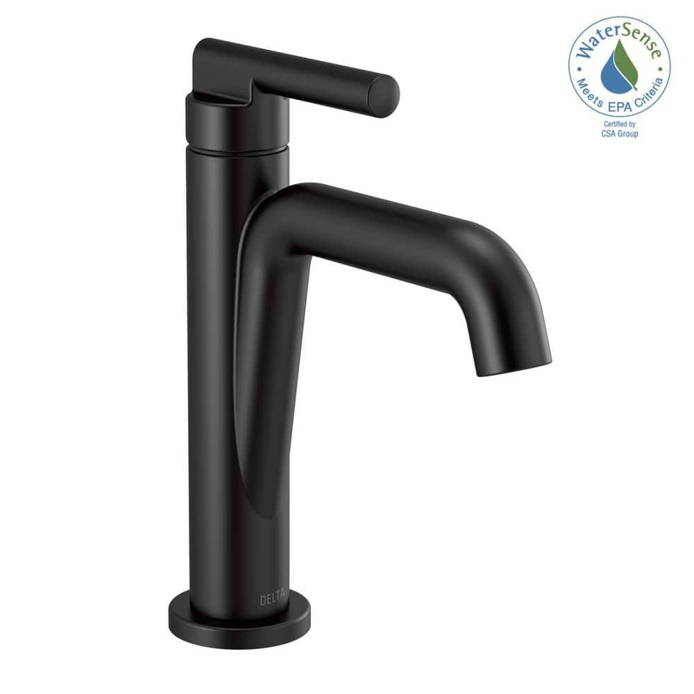 Single-Hole Single-handle Bathroom Faucet with Drain Assembly