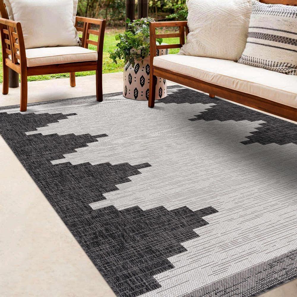 Hauteloom Square Area Rug   Black