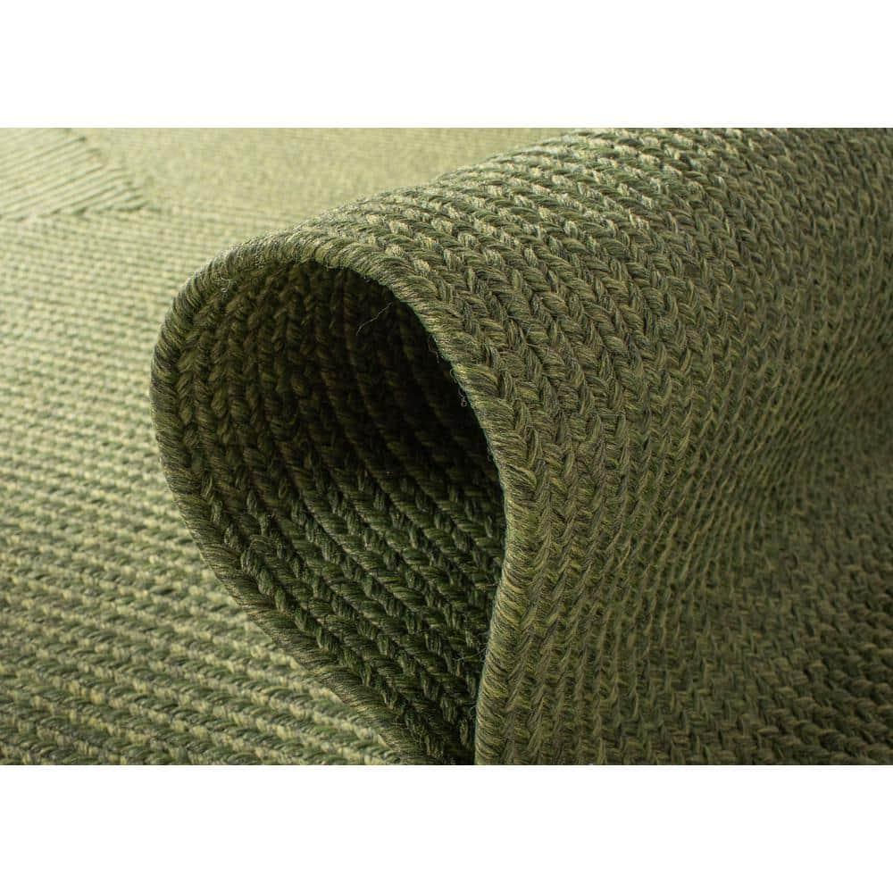 Braided BRD315 Hand Woven Area Rug - Green - 3'x3' - Safavieh.