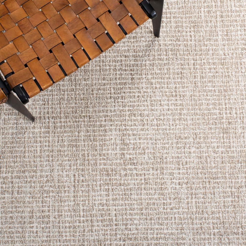 Abstract ABT468 Handmade Indoor Area Rug - Ivory/Gray - 4'x6' - Safavieh