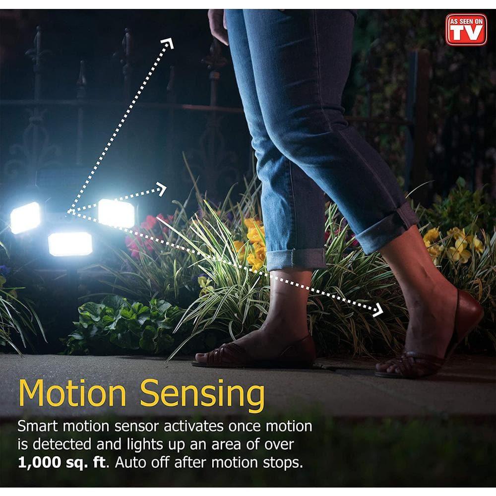Bell + Howell Bell+Howell Bionic Solar Powered Floodlight with Remote Control, Wide Angle and Motion Activated
