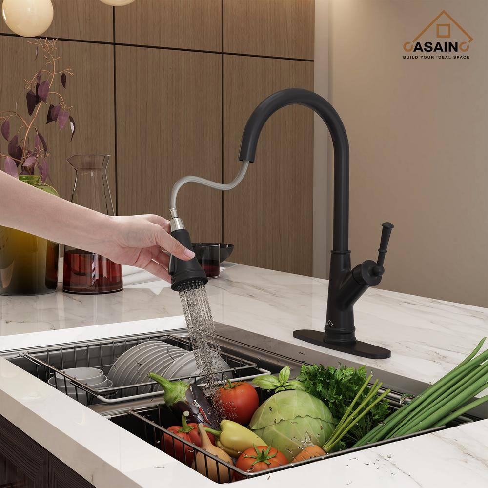 CASAINC Single-Handle Pull-Down Kitchen Faucet Single Hole Faucet 1.8 GPM
