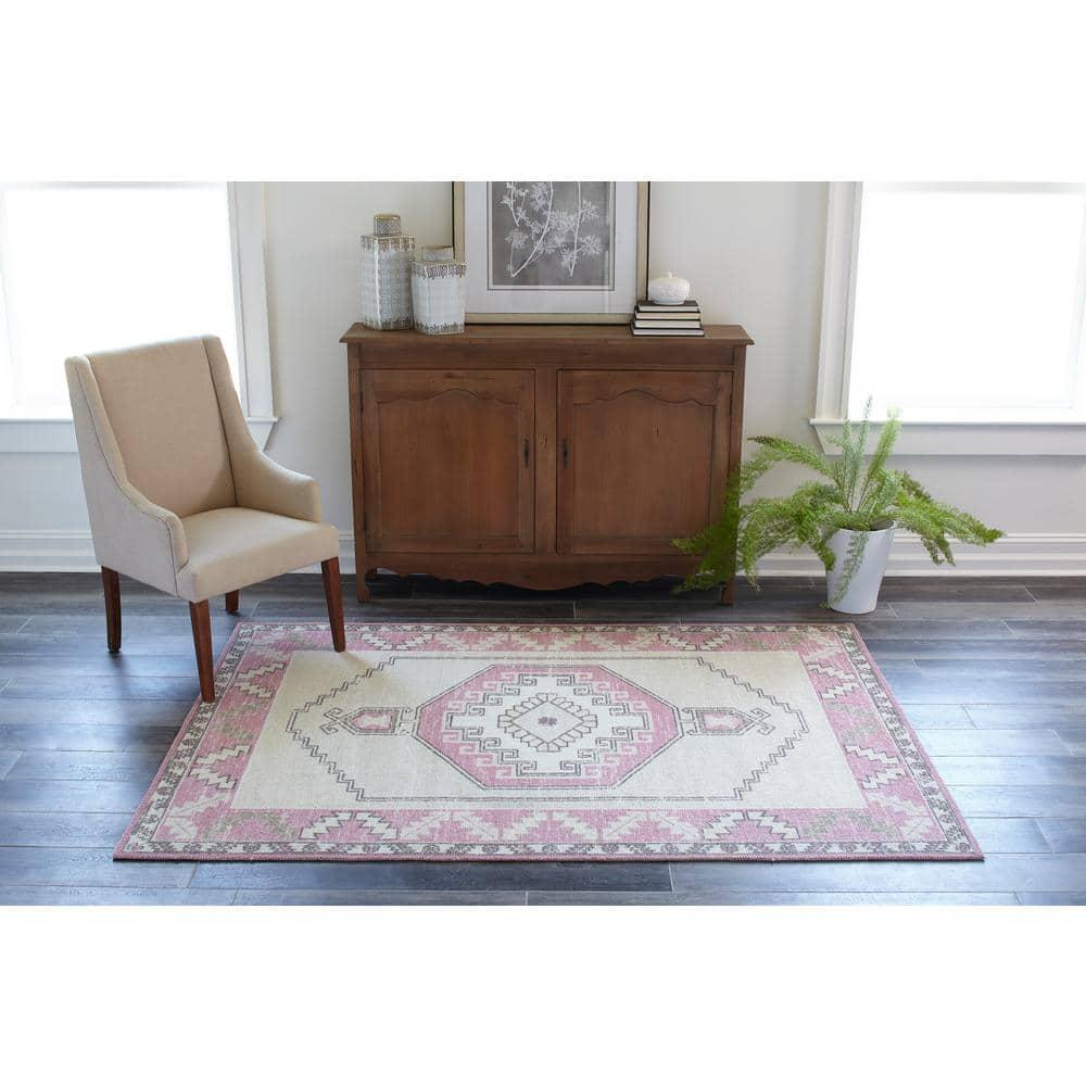 2'x3' Anatolia Owen Accent Rug Pink - Momeni: Traditional Wool & Nylon Low Pile Medallion Indoor Area Rug