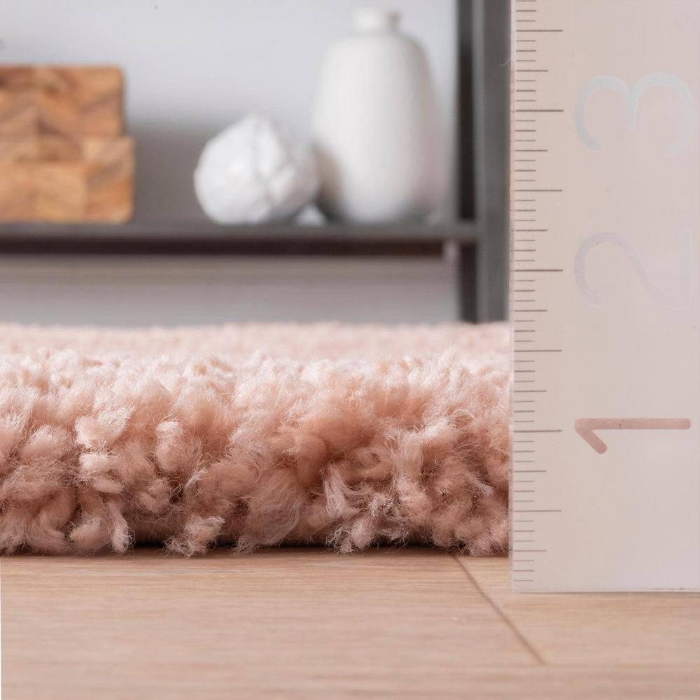Nuloom Neva Solid 2x3 Accent Shag Indoor Area Rug for Living Room Bedroom Dining Room Nursery Entryway, Blush/Ivory
