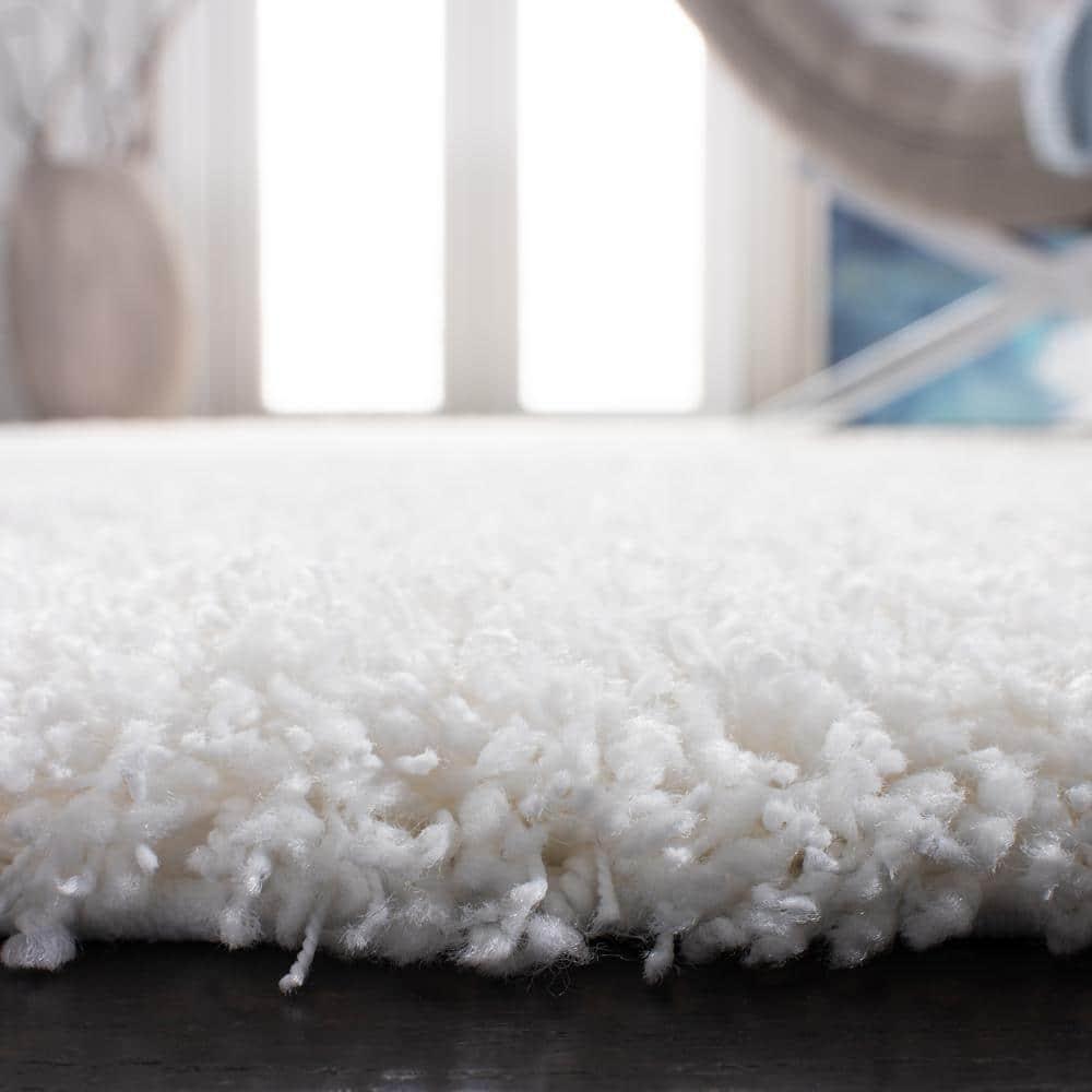 Shag SG151 Power Loomed Indoor Accent Rug - White - 3'x5' - Safavieh.