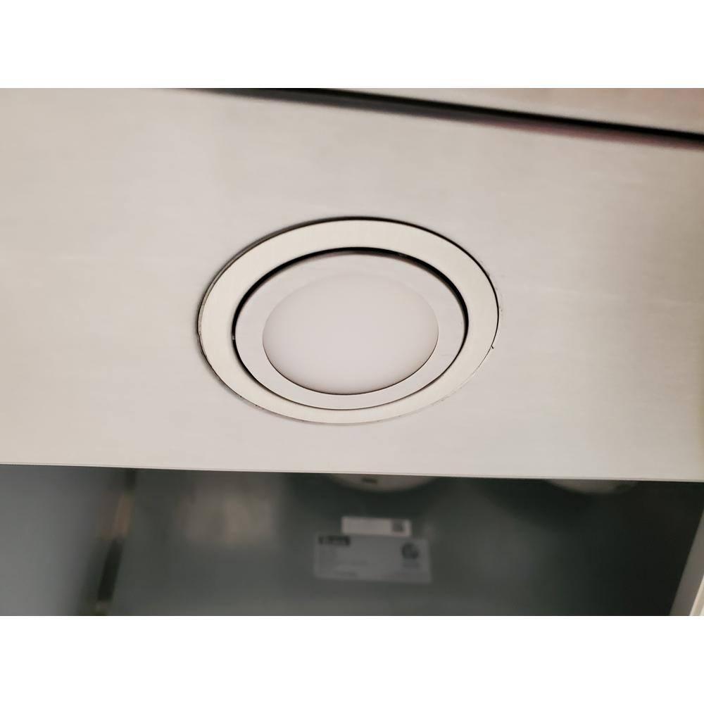 BRAVO KITCHEN 36" Steel 256 CFM Ducted (Vented) Under Cabinet Range Hood with Baffle Filter
