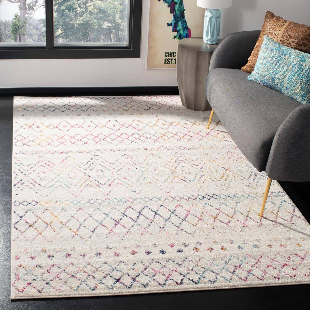 Madison 700 MAD798 Power Loomed Indoor Area Rug - Ivory/Fuchsia - 9'x12' - Safavieh