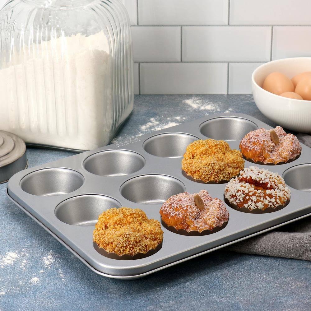 Wilton 3.4 in. W X 11.8 in. L Mini Muffin Pan Silver