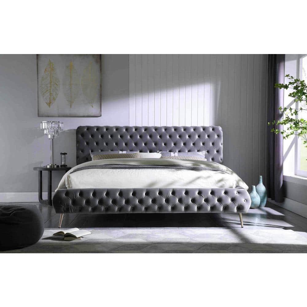 Regal Velvet Tufted Queen Platform Bed with Wood Frame