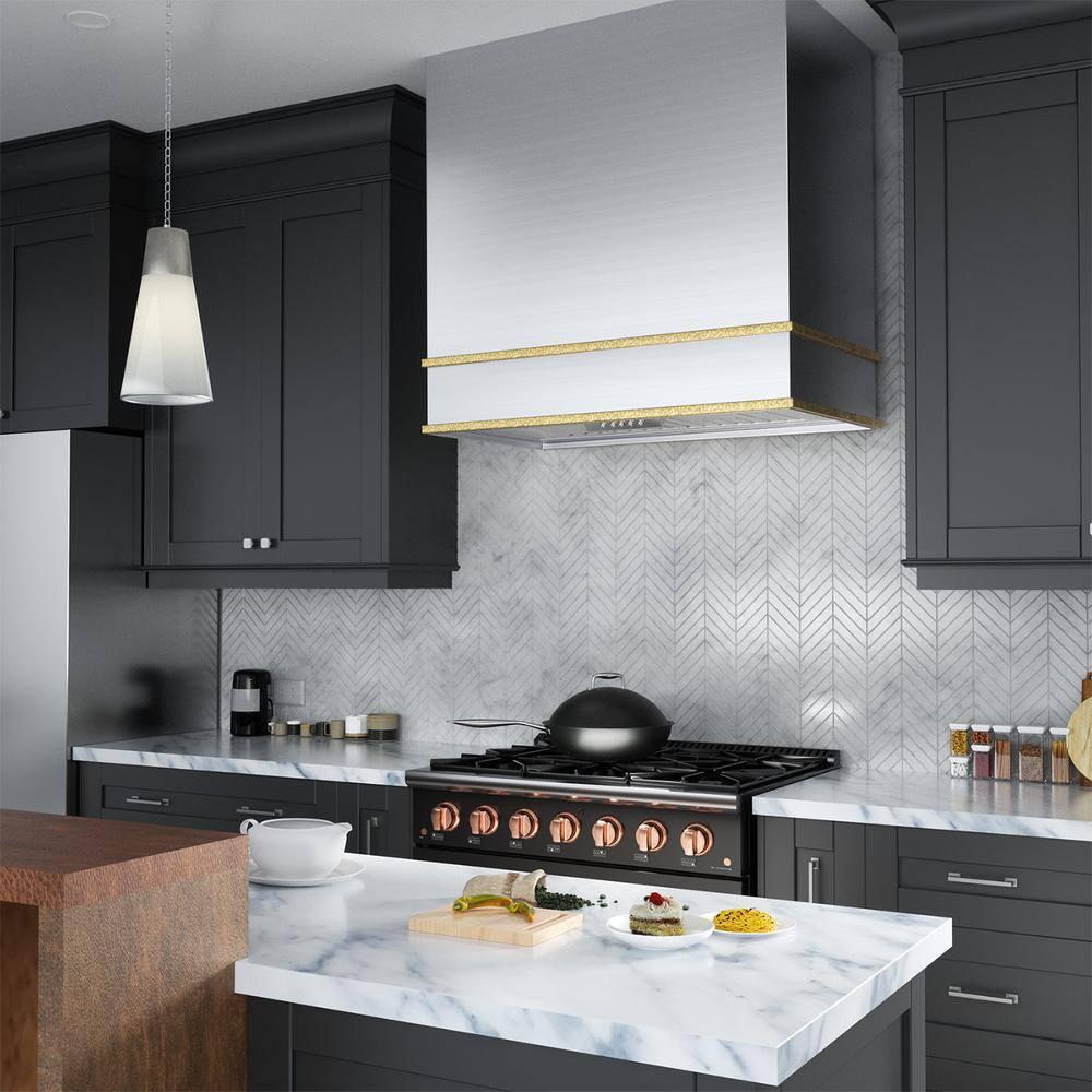 Akicon Akicon 30" Stainless Steel 600 CFM Ducted (Vented) Wall Mounted Required Range Hood AK-HS30HB-BSG