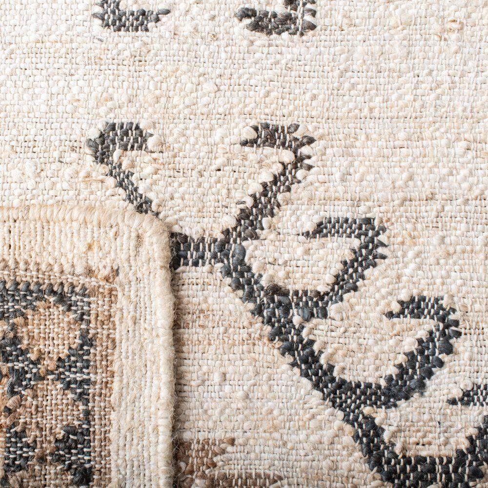 Kilim KLM762 Hand Woven Runner Rug - Ivory/Black - 2'3"x9' - Safavieh.