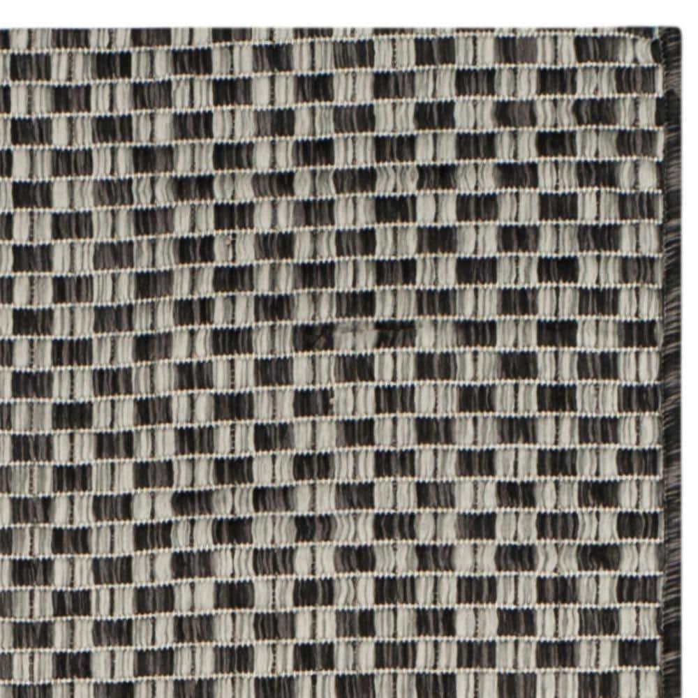 SAFAVIEH Courtyard Blair Geometric Indoor/Outdoor Area Rug, 2' x 3'7", Black/Light Grey