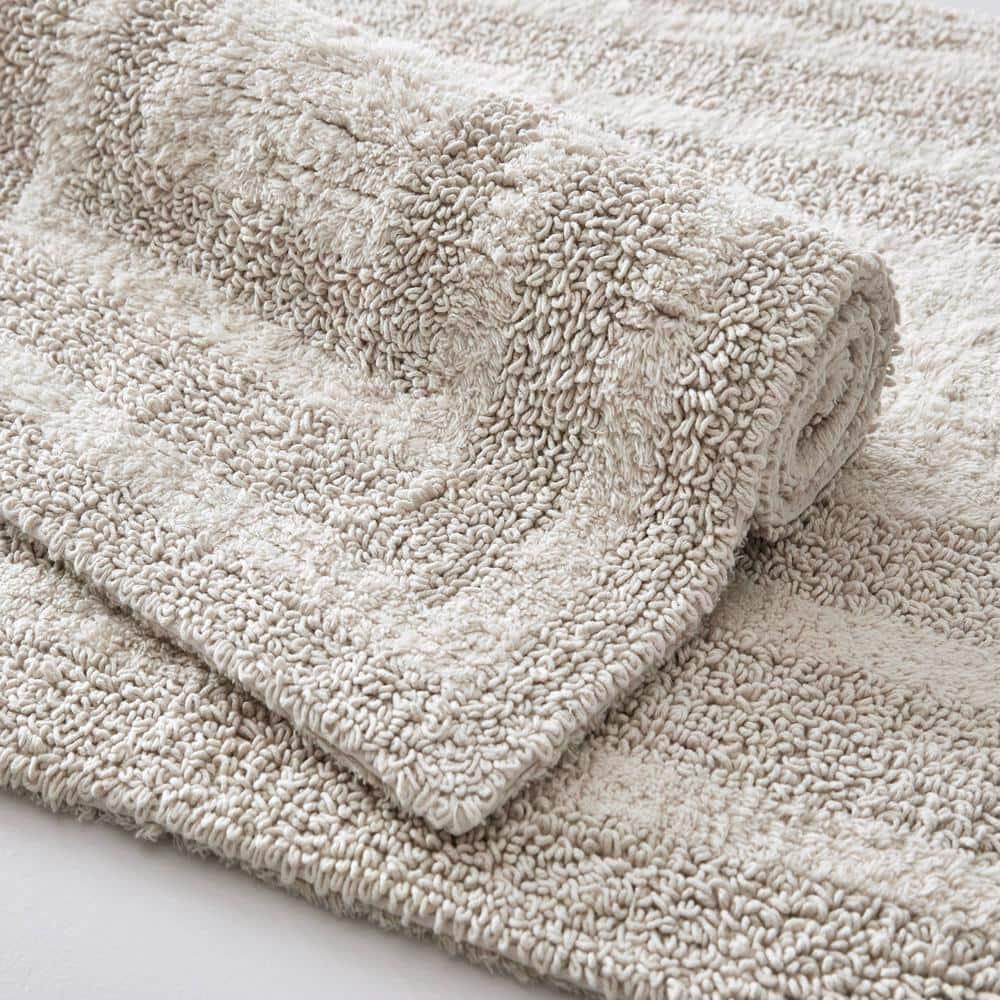 Eddie Bauer Logan Parchment Cotton Tufted Bath Rug Set