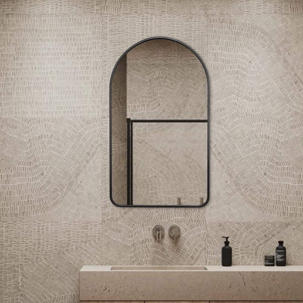 Decor Wonderland B803LK 19.6 x 31.5 in. Rita Black Metal Framed Oval Wall Mirror