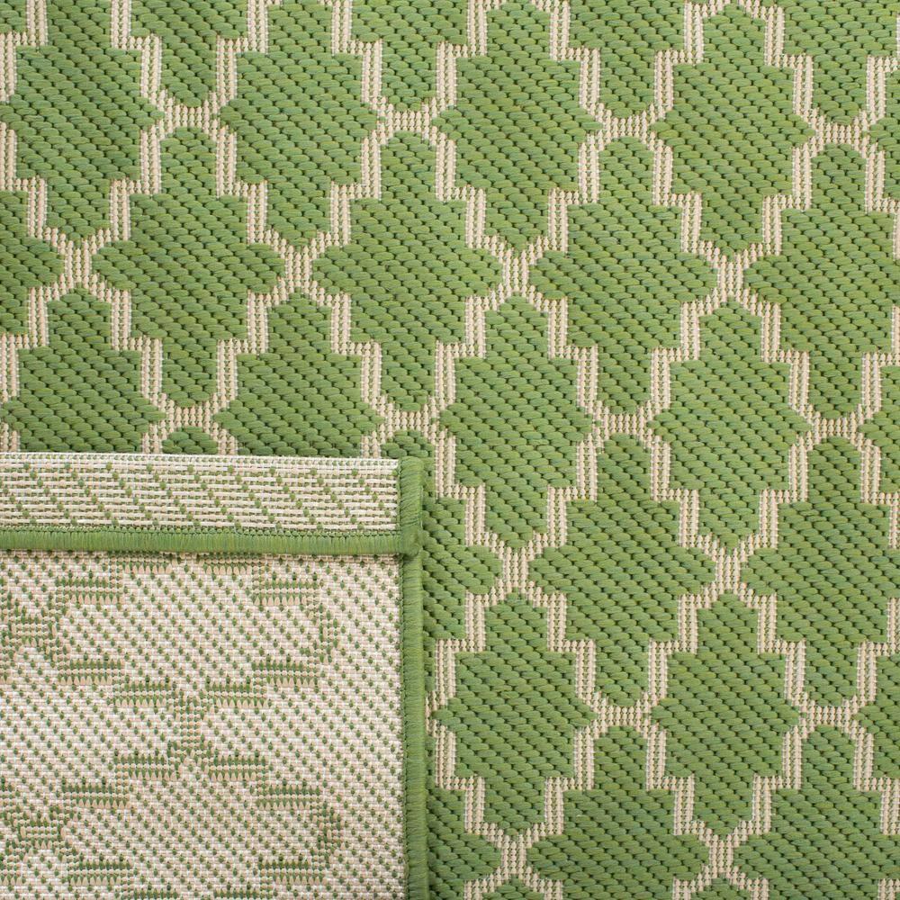 SAFAVIEH Courtyard Hilbert Trellis Indoor/Outdoor Runner Rug, 2'3" x 6'7", Green/Beige