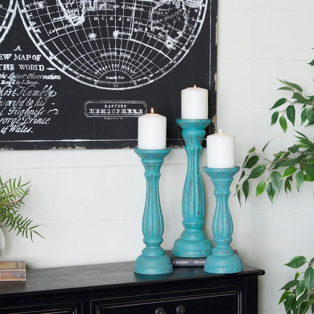 DecMode 3 Candle Blue Wooden Distressed Turned Pillar Candle Holder, Set of 3