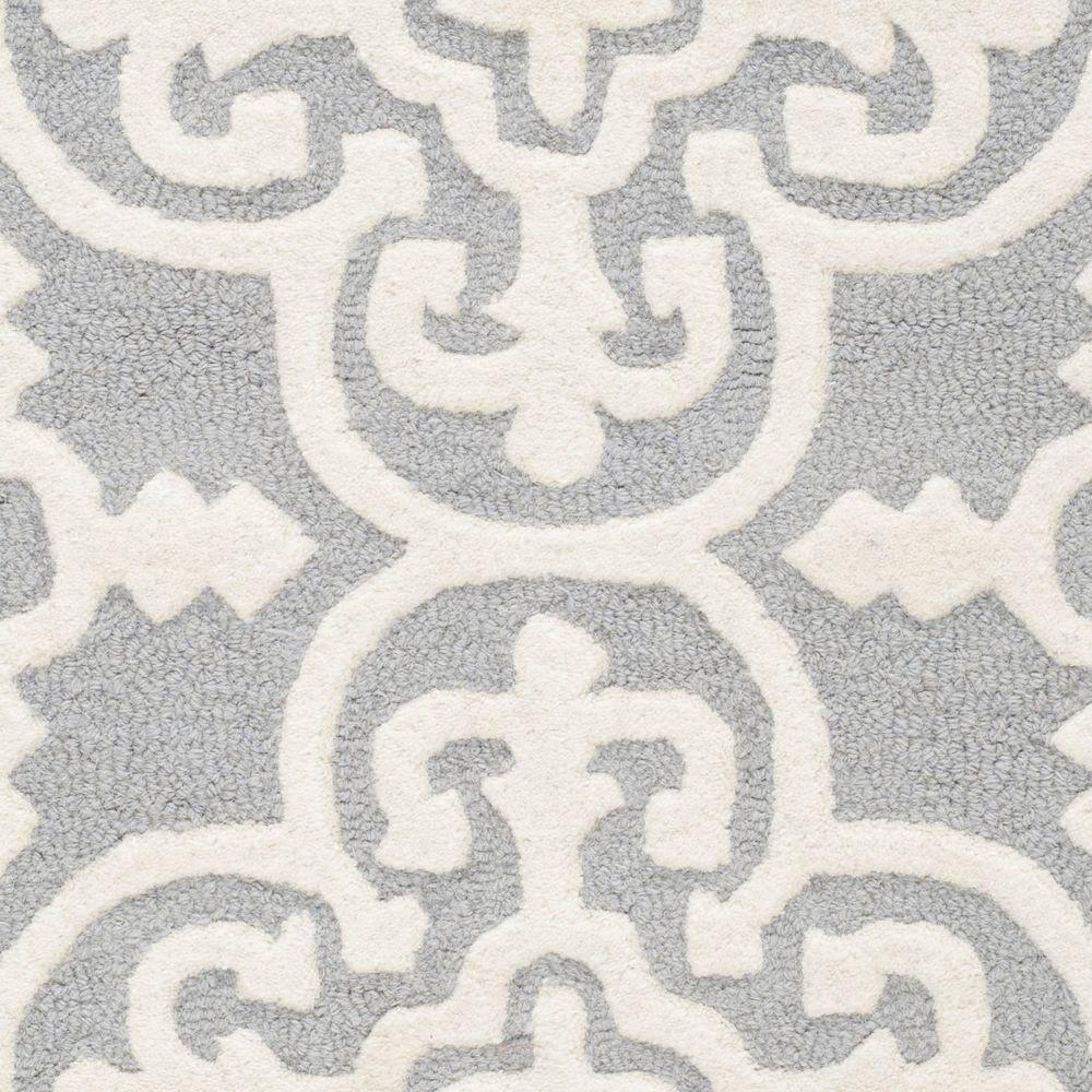 Cambridge CAM133 Hand Tufted Area Rug  - Safavieh