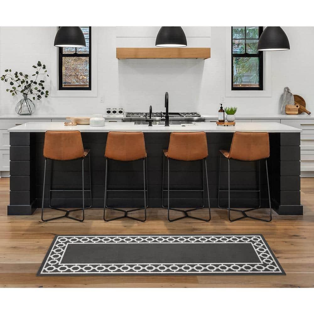 Tufted Performance Trellis Border Runner Rug