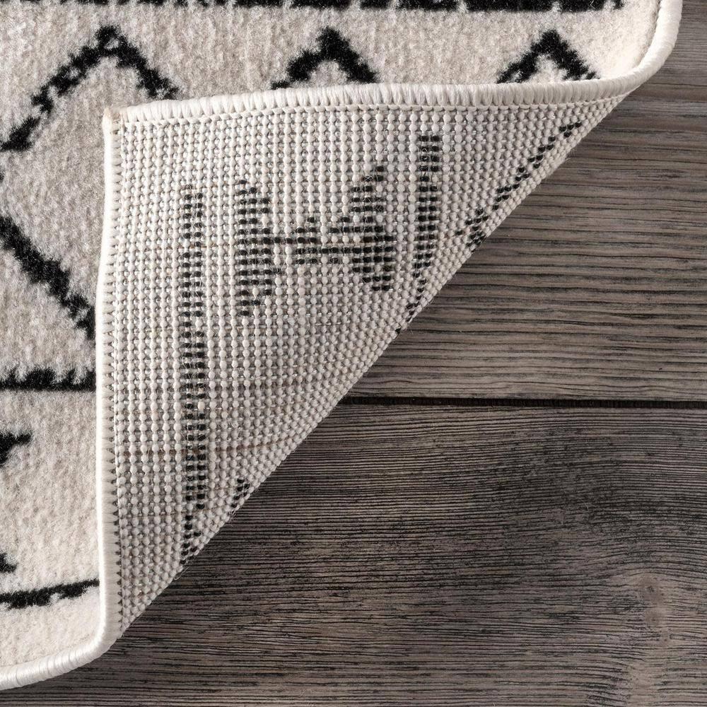 Gray 8' x 10' Rectangular Stain-Resistant Synthetic Area Rug