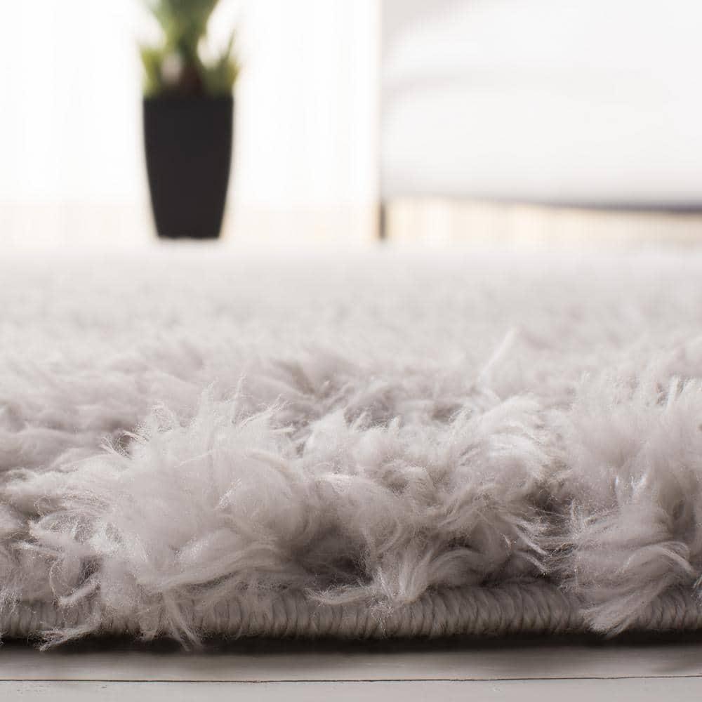 Madrid Shag 200 MDG256 Power Loomed Indoor Area Rug - Silver - 4'x6' - Safavieh