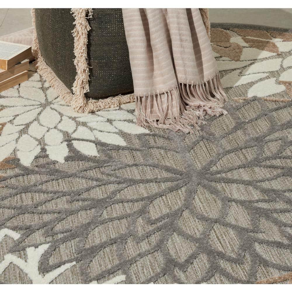 Nourison Aloha Floral Bloom Flatweave High-Low Indoor Outdoor Round Rug Natural 5'3" x 5'3"
