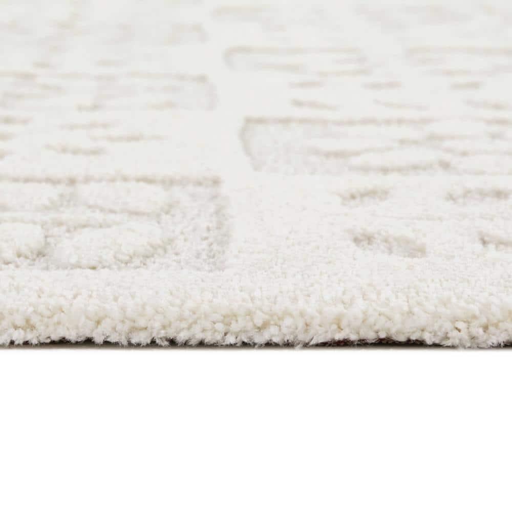 Chavie Area Rug