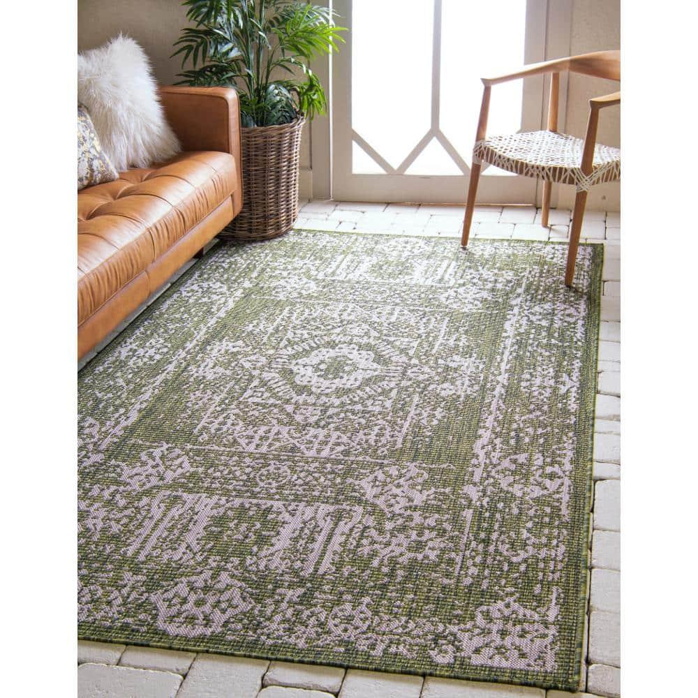 Unique Loom 7' 1 x 10' 0 Rectangle Indoor/Outdoor Traditional Green Area Rug
