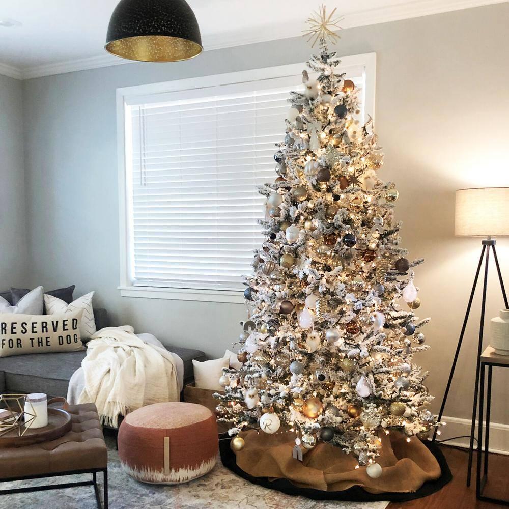 Fraser Hill Farm Fraser Hill Farm Unlit Snow Flocked Pine Valley Flocked Christmas Tree