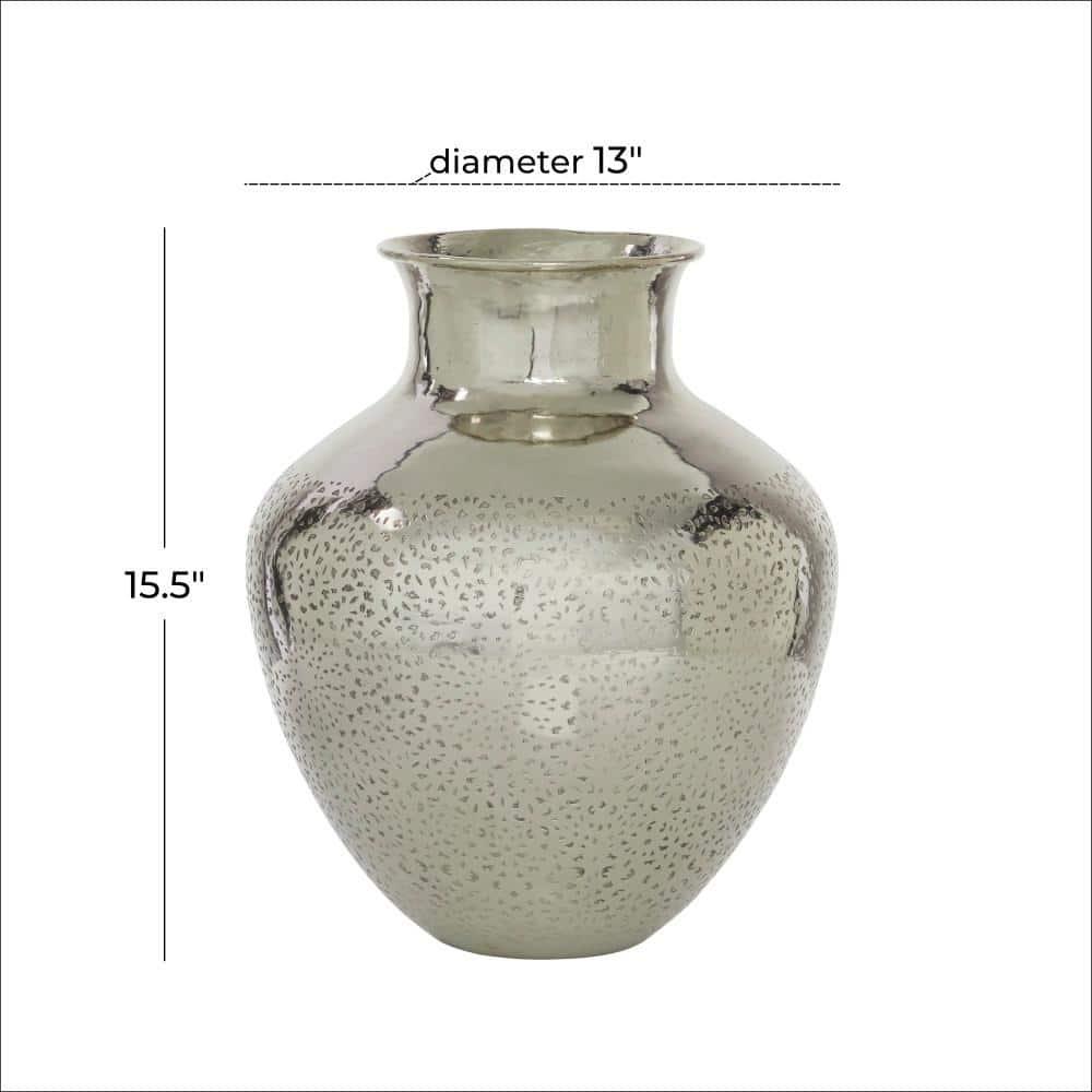 DecMode 16" Silver Aluminum Vase