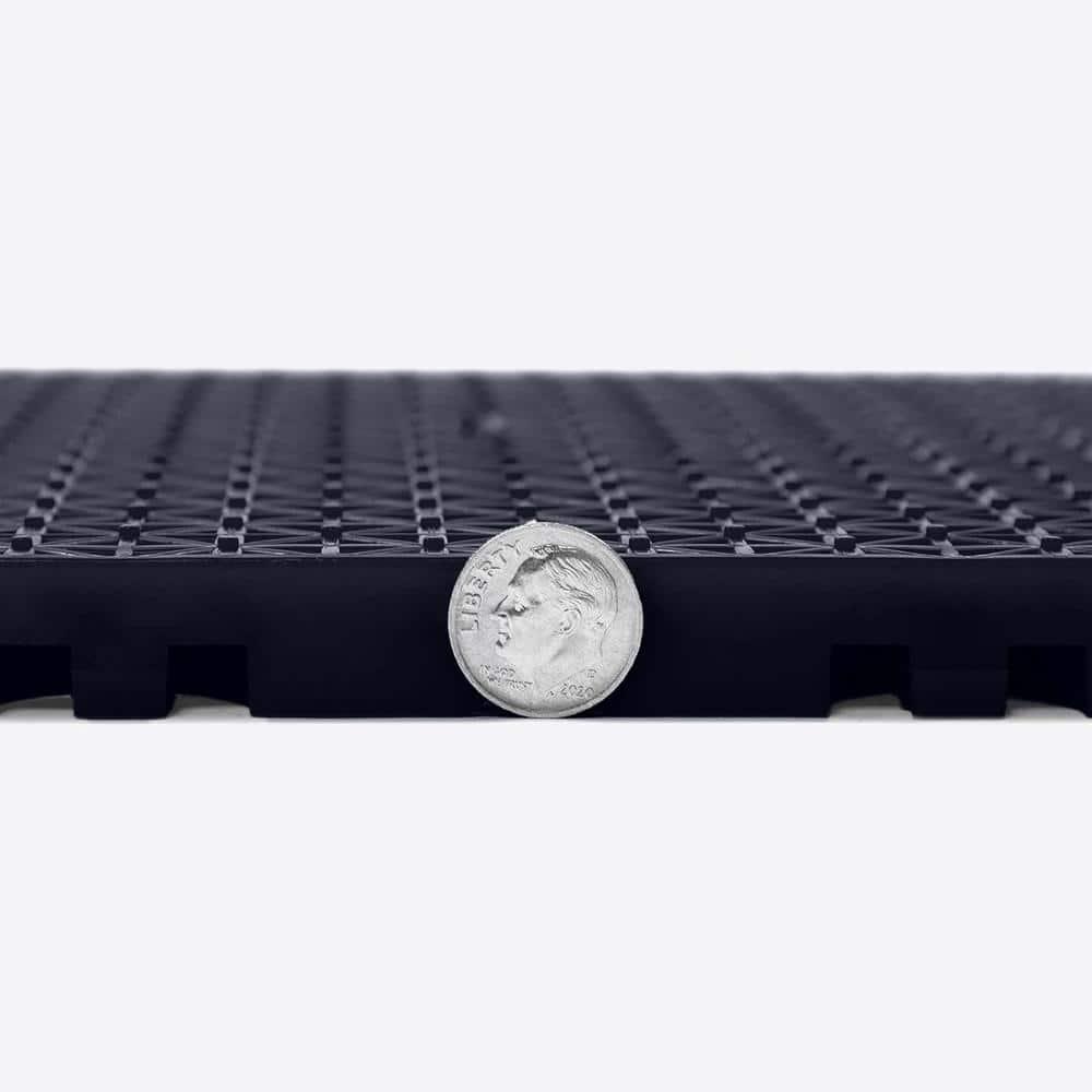 12"x12" Interlocking Outdoor Tiles