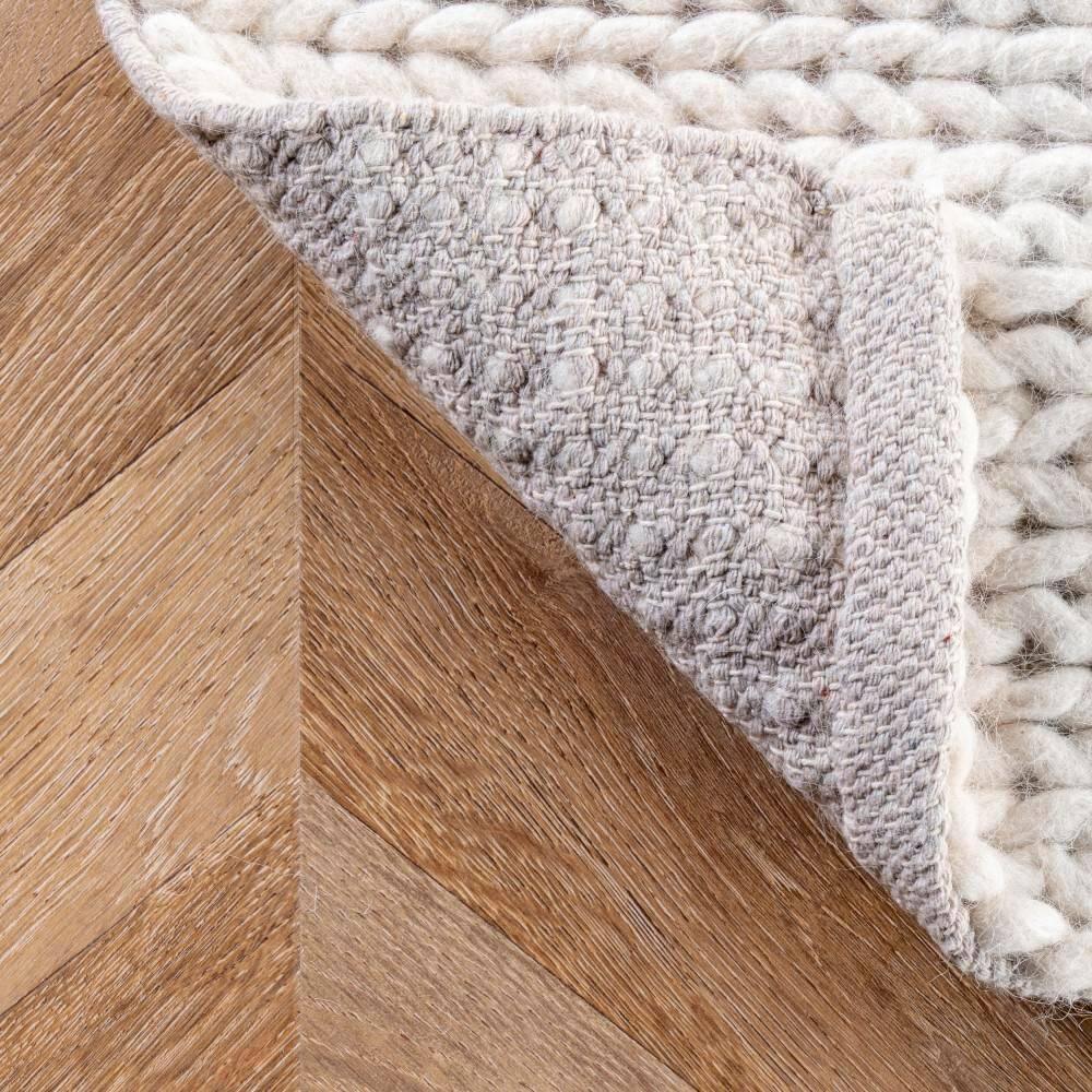 nuLOOM Penelope Braided Wool Off White 4' x 6' Farmhouse Area Rug