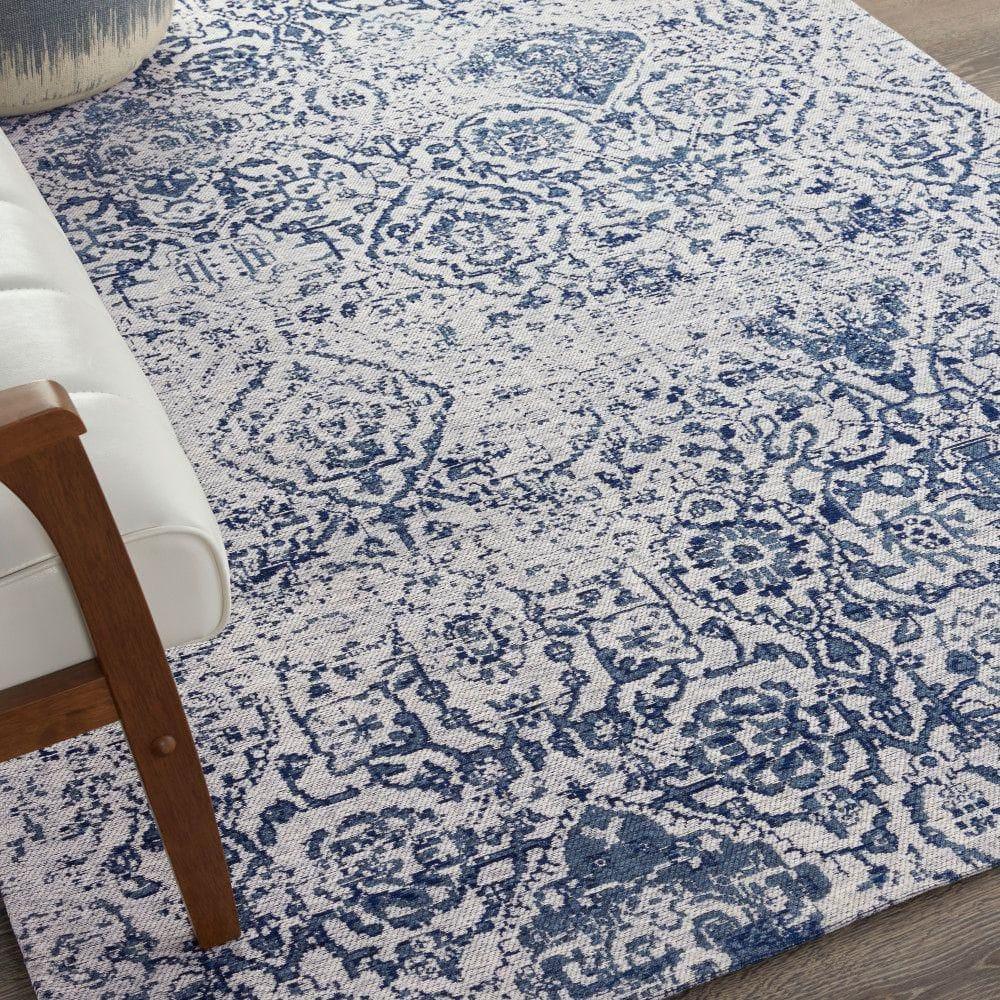 Williston Forge Damask Southwestern Machine Made Power Loom Polypropylene Indoor / Outdoor Area Rug in Ivory/Navy
