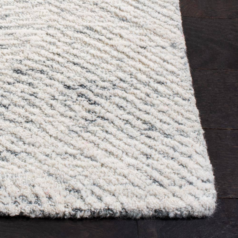 Metro MET999 Hand Tufted Indoor Accent Rug - Dark Grey/Ivory - 3'x5' - Safavieh