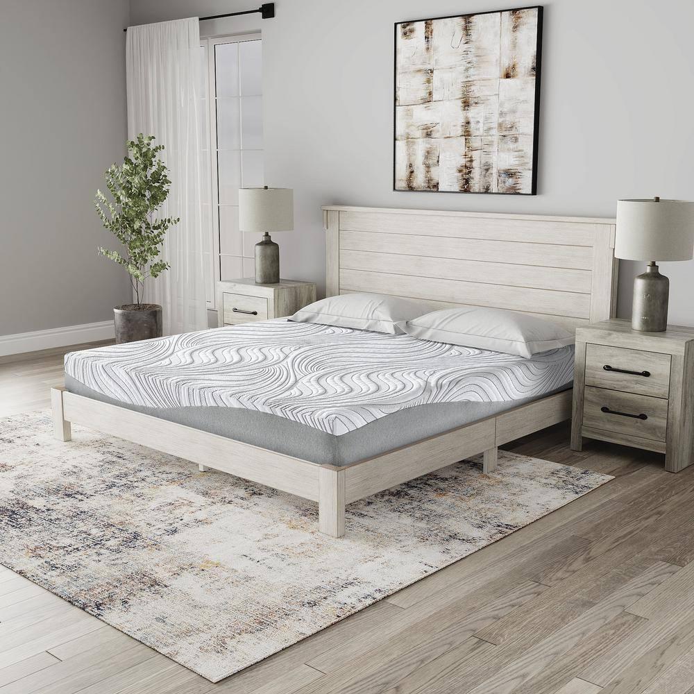 Signature Design by Ashley Serena 8'' Memory Foam Mattress