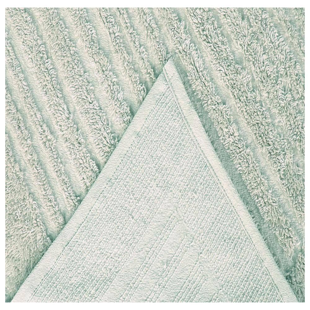 Ashton Collection Chenille Bedspread Set, 100% Cotton Machine Washable Bedding Set, Soft & Breathable Medallion Design Coverlet with Sham, Luxurious All Season Comfort