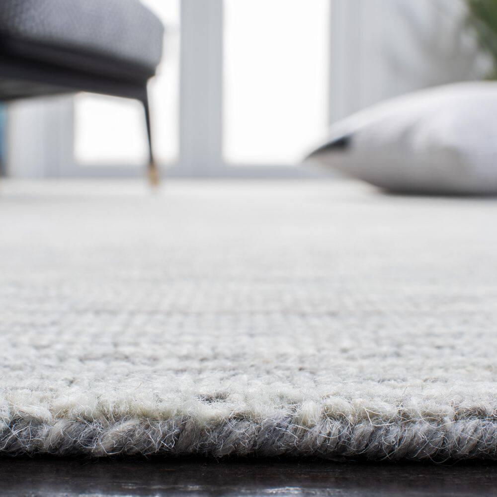 SAFAVIEH Metro Jaymes Distressed Area Rug, Sage/Ivory, 8' x 10'