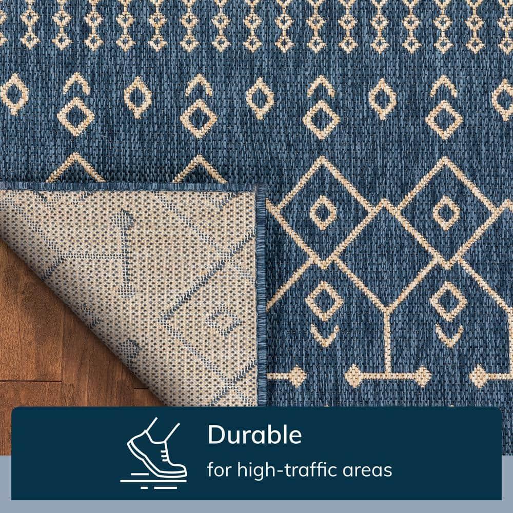 Marshanna Nord Trellis Blue Indoor/Outdoor Flat-Weave Area Rug