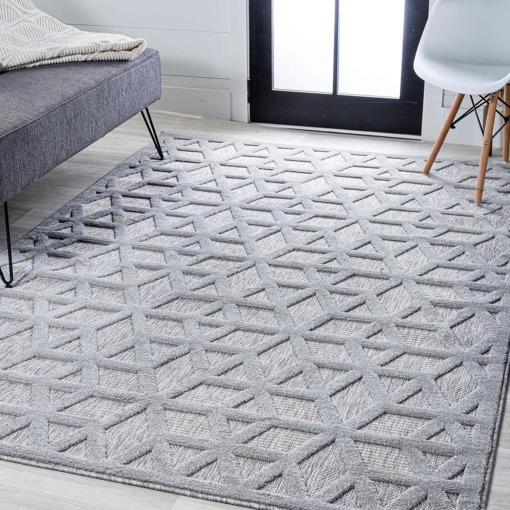 5'x8' Talaia Neutral Geometric Indoor/Outdoor Area Rug, Light Gray - JONATHAN Y