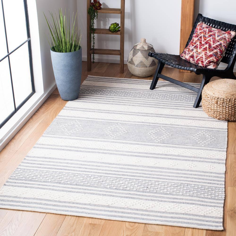 Striped Kilim STK511 Hand Woven Area Rug - Silver/Ivory - 5'x8' - Safavieh.